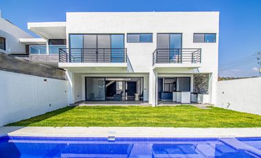 Casa en Fraccionamiento en Burgos Bugambilias Temixco - M2AI-832-Fr