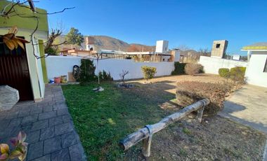 SE VENDE CASA 2 DORMITORIOS VILLA CARLOS PAZ