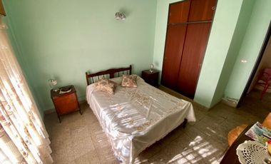 SE VENDE CASA 2 DORMITORIOS VILLA CARLOS PAZ