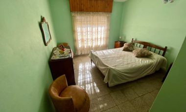 SE VENDE CASA 2 DORMITORIOS VILLA CARLOS PAZ