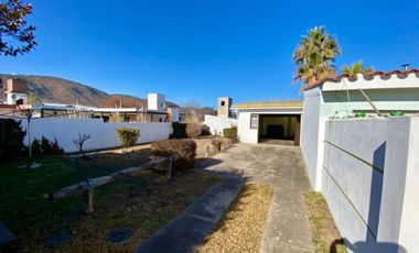 SE VENDE CASA 2 DORMITORIOS VILLA CARLOS PAZ