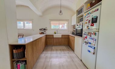 Venta casa 3 amb remodela A/CRED. 2 Lotes internos