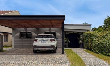 Venta casa 3 amb remodela A/CRED. 2 Lotes internos