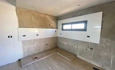 VENTA DEPTO 3 AMB PARQUE LELOIR TERRAZA PROPIA