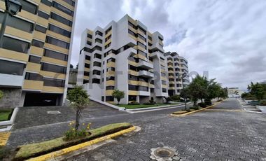 En Venta departamento en Balcones del Norte de 135m2 al norte de Quito