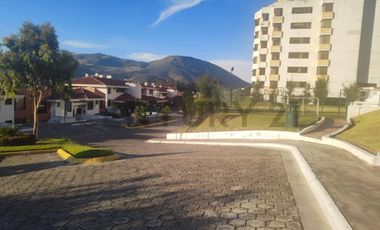 En Venta departamento en Balcones del Norte de 135m2 al norte de Quito