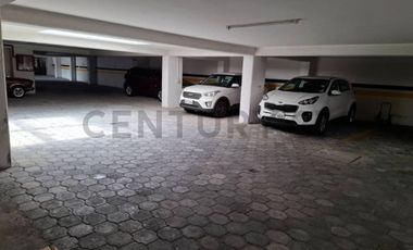 En Venta departamento en Balcones del Norte de 135m2 al norte de Quito