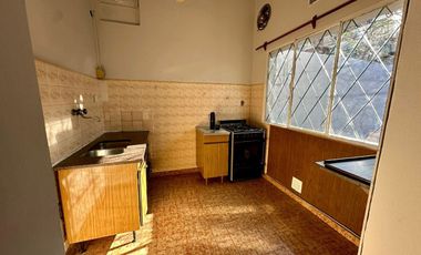 Venta PH 3 ambientes en planta baja Quilmes centro