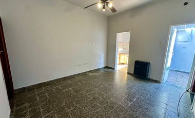 Venta PH 3 ambientes en planta baja Quilmes centro