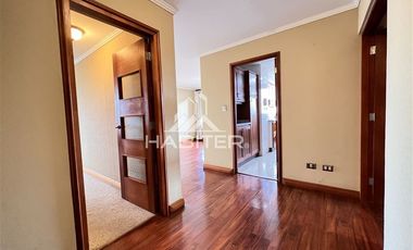 Departamento en Arriendo en Exclusivo edificio en Avda. Alemania, frente a plaza y calle tranquila