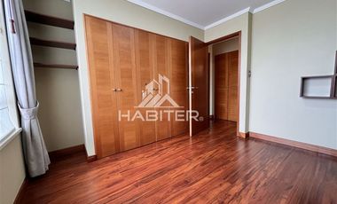 Departamento en Arriendo en Exclusivo edificio en Avda. Alemania, frente a plaza y calle tranquila