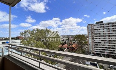 Departamento en Arriendo en Exclusivo edificio en Avda. Alemania, frente a plaza y calle tranquila