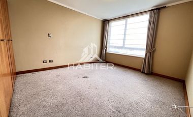 Departamento en Arriendo en Exclusivo edificio en Avda. Alemania, frente a plaza y calle tranquila