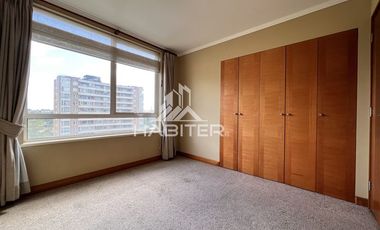 Departamento en Arriendo en Exclusivo edificio en Avda. Alemania, frente a plaza y calle tranquila