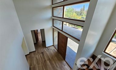 Casa en Venta en Condominio Algarobal