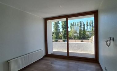 Casa en Venta en Condominio Algarobal