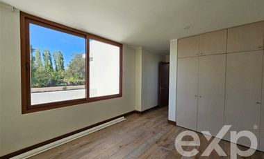 Casa en Venta en Condominio Algarobal