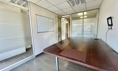 Oficina en Arriendo en Av Providencia entre Padre Mariano / Antonio Bellet
