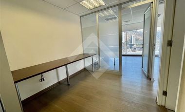 Oficina en Arriendo en Av Providencia entre Padre Mariano / Antonio Bellet