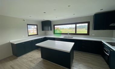 Casa en Arriendo en Las Quemas