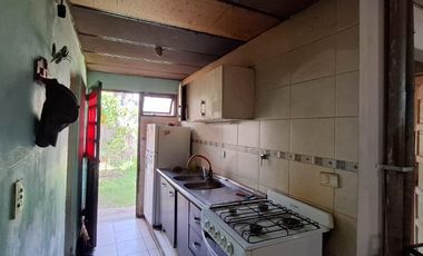 En Venta, Casa de 3 dormitorios, a reciclar,  B° Confluencia, Neuquén