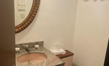 Renta casa amplia. Col. Reforma Agua Azul, Puebla