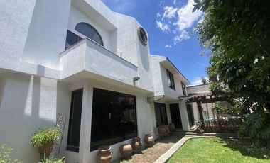 Renta casa amplia. Col. Reforma Agua Azul, Puebla