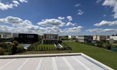 Casa en  Venta en Barrio  Araucarias Puertos
