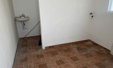 Renta oficinas, consultorios. Col. La Paz. Reforma