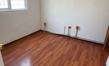 Renta oficinas, consultorios. Col. La Paz. Reforma