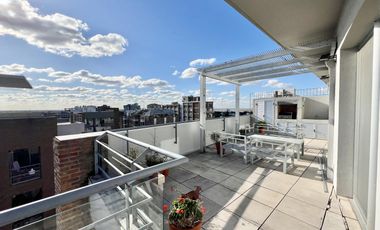 Alquiler 3 ambientes San ISISDRO. Con terraza, parrilla y VISTA AL HIPODROMO Y AL RIO
