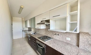 Alquiler 3 ambientes San ISISDRO. Con terraza, parrilla y VISTA AL HIPODROMO Y AL RIO