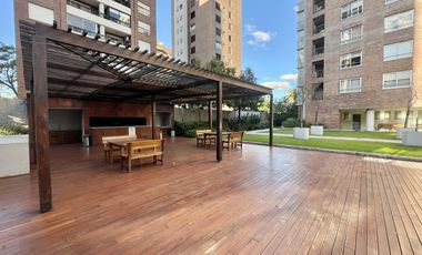 Alquiler 3 ambientes San ISISDRO. Con terraza, parrilla y VISTA AL HIPODROMO Y AL RIO