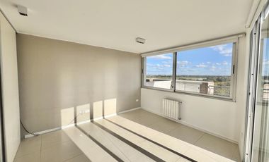Alquiler 3 ambientes San ISISDRO. Con terraza, parrilla y VISTA AL HIPODROMO Y AL RIO