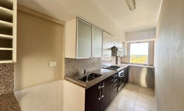 Alquiler 3 ambientes San ISISDRO. Con terraza, parrilla y VISTA AL HIPODROMO Y AL RIO
