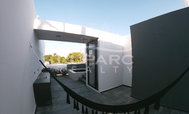 Townhouse de 2 Recámaras EN RENTA, col. Guanal, Ciudad Del Carmen