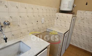 Venta Casa 4 Amb. Ramos Mejía  Fondo Libre  Apto crédito