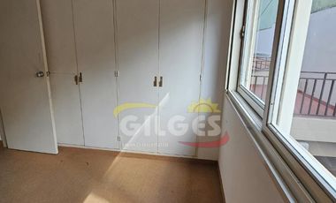 Venta Casa 4 Amb. Ramos Mejía  Fondo Libre  Apto crédito