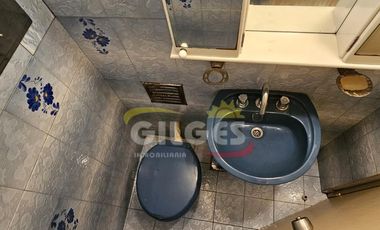 Venta Casa 4 Amb. Ramos Mejía  Fondo Libre  Apto crédito