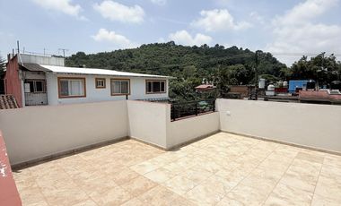 Casa en venta con habitación en planta baja- Excelentes espacios sociales