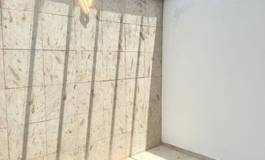 Casa en venta con habitación en planta baja- Excelentes espacios sociales