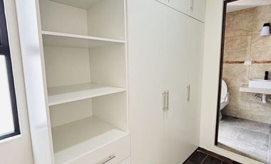 Casa en venta con habitación en planta baja- Excelentes espacios sociales