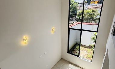 Casa en venta con habitación en planta baja- Excelentes espacios sociales