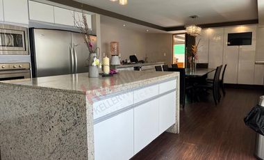 Espectacular Casa en Venta en Residencial San Carlos