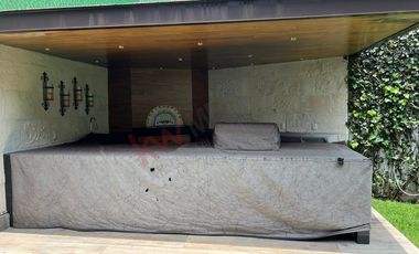 Espectacular Casa en Venta en Residencial San Carlos