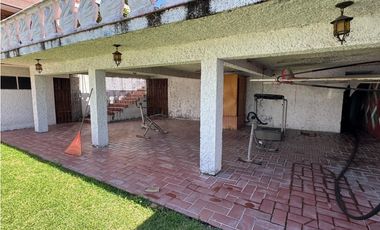 CASA EN RENTA A ORILLA DEL LAGO TEQUES “MC.