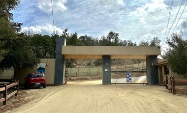 Casa en Arriendo en Condominio Lo Orozco