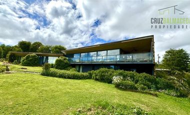 Casa en Arriendo en Loteo Los Arrayanes, sector La Fábrica, km 8 ruta 225 interior