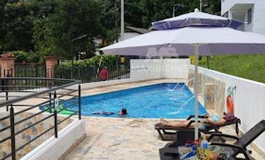 VENTA de CASAS en SOPETRAN