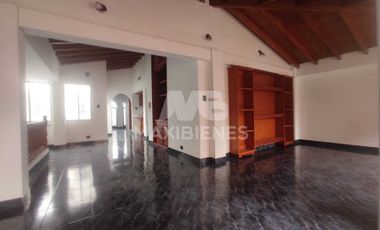 VENTA de CASAS en CALDAS